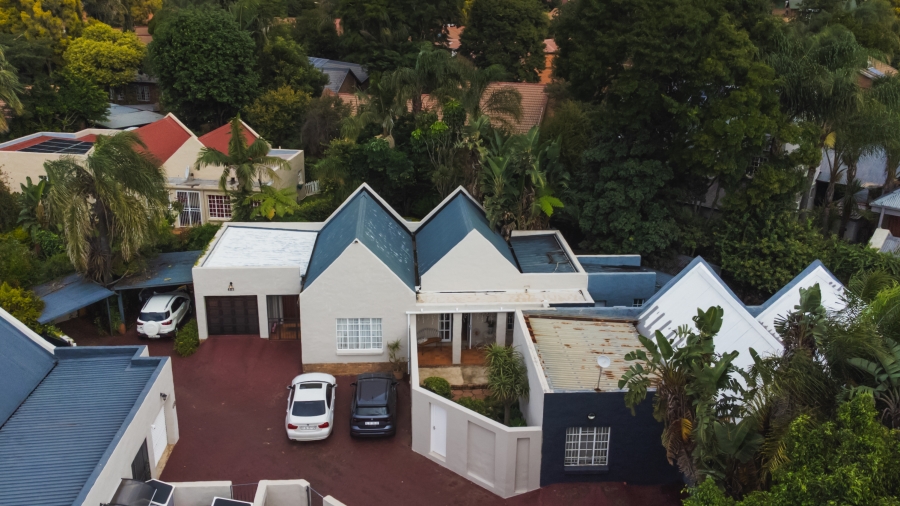 3 Bedroom Property for Sale in Faerie Glen Gauteng