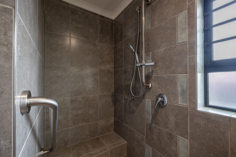 To Let 1 Bedroom Property for Rent in Montana Tuine Gauteng
