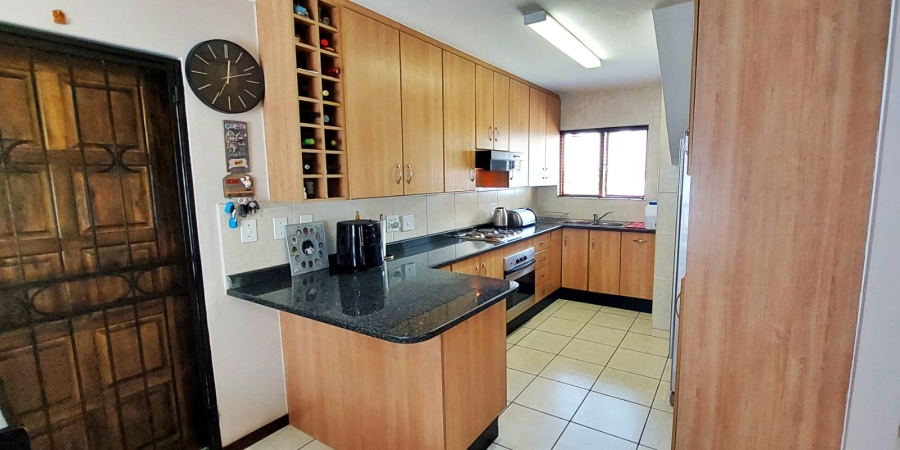 3 Bedroom Property for Sale in Halfway Gardens Gauteng