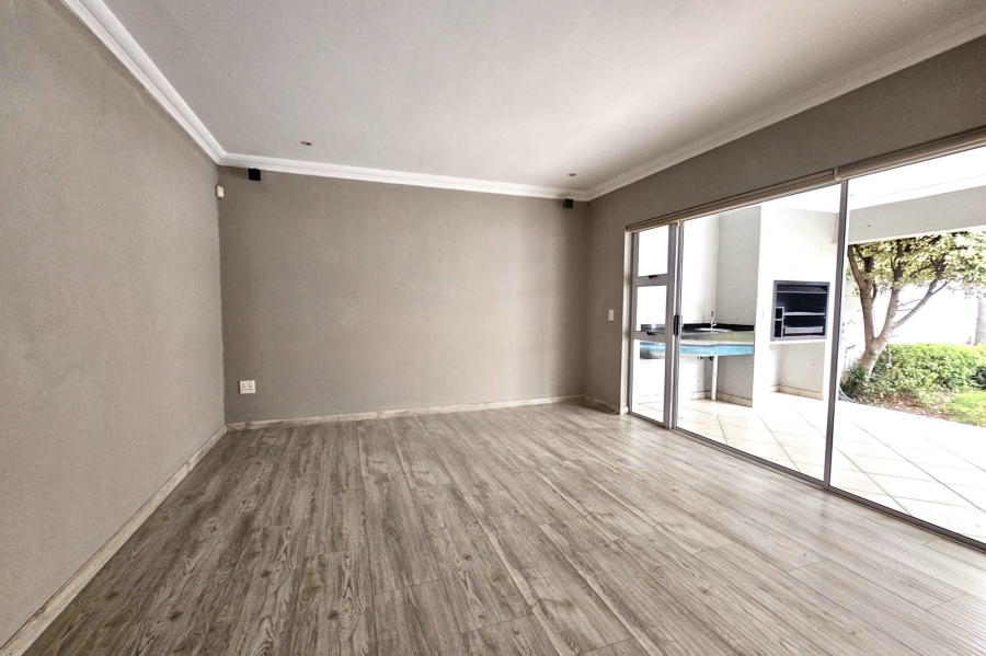 To Let 3 Bedroom Property for Rent in Morningside Gauteng