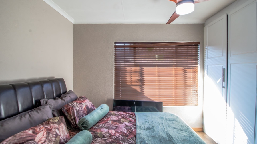 2 Bedroom Property for Sale in Brentwood Gauteng