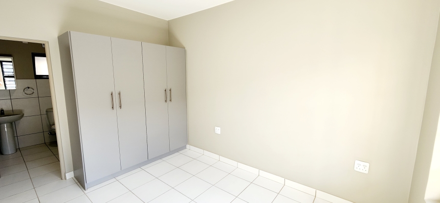 To Let 1 Bedroom Property for Rent in Montana Tuine Gauteng