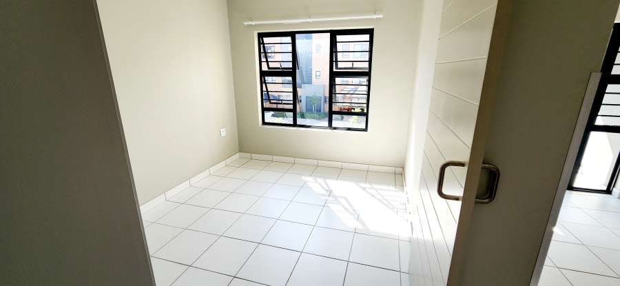 To Let 1 Bedroom Property for Rent in Montana Tuine Gauteng