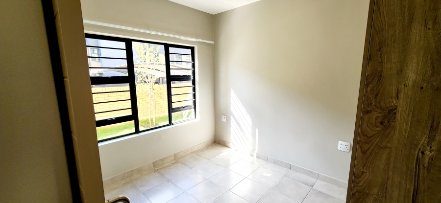 To Let 1 Bedroom Property for Rent in Montana Tuine Gauteng
