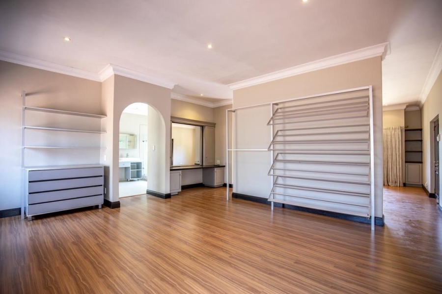 To Let 4 Bedroom Property for Rent in Boardwalk Manor Gauteng