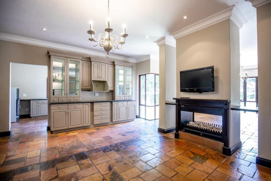To Let 4 Bedroom Property for Rent in Boardwalk Manor Gauteng