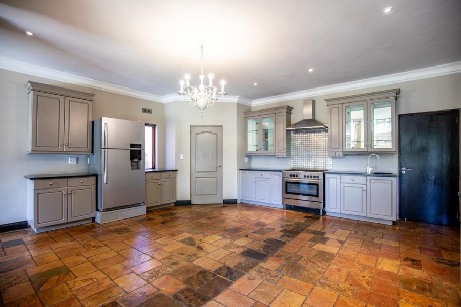 To Let 4 Bedroom Property for Rent in Boardwalk Manor Gauteng