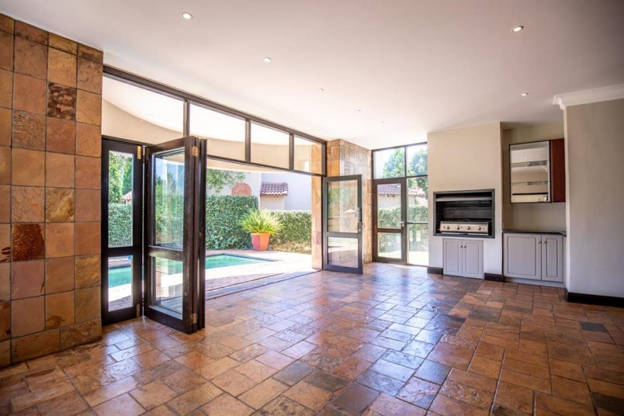 To Let 4 Bedroom Property for Rent in Boardwalk Manor Gauteng