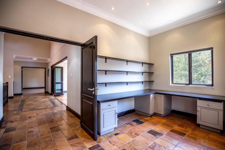 To Let 4 Bedroom Property for Rent in Boardwalk Manor Gauteng