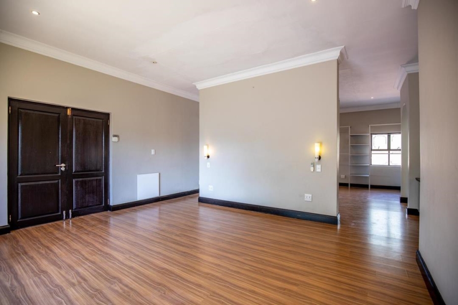To Let 4 Bedroom Property for Rent in Boardwalk Manor Gauteng
