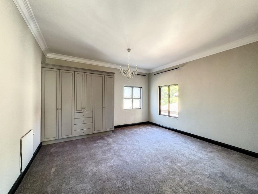 To Let 4 Bedroom Property for Rent in Boardwalk Manor Gauteng