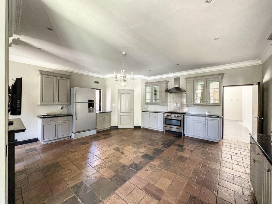 To Let 4 Bedroom Property for Rent in Boardwalk Manor Gauteng