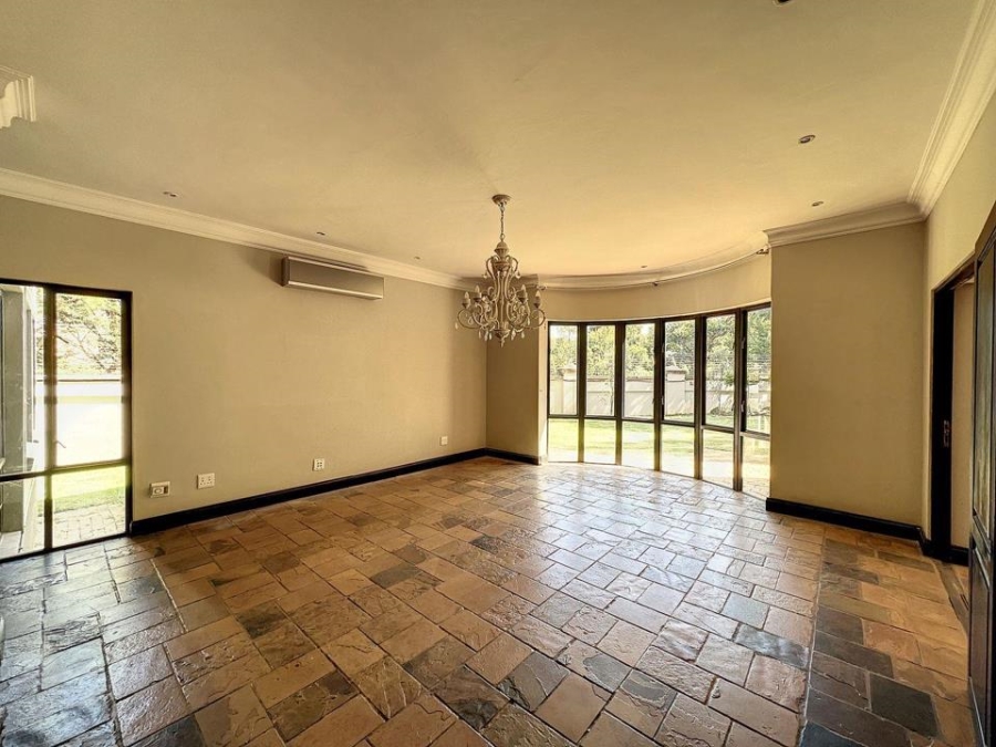 To Let 4 Bedroom Property for Rent in Boardwalk Manor Gauteng
