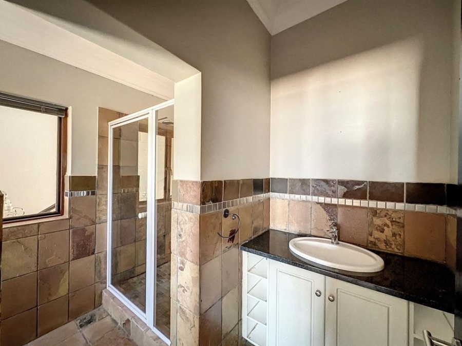 To Let 4 Bedroom Property for Rent in Boardwalk Manor Gauteng
