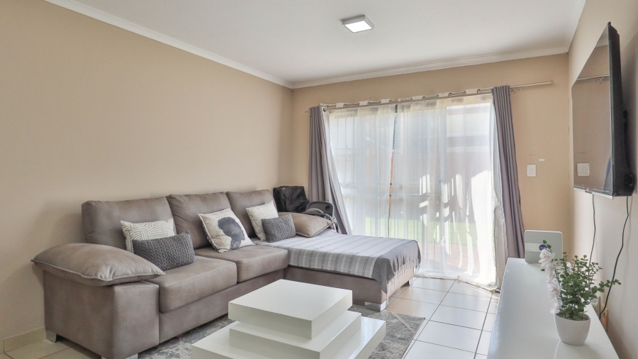 To Let 2 Bedroom Property for Rent in Montana Gauteng