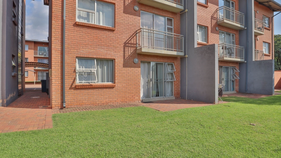 To Let 2 Bedroom Property for Rent in Montana Gauteng