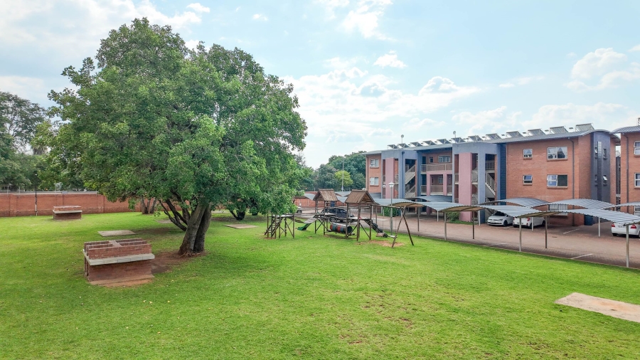 To Let 2 Bedroom Property for Rent in Montana Gauteng