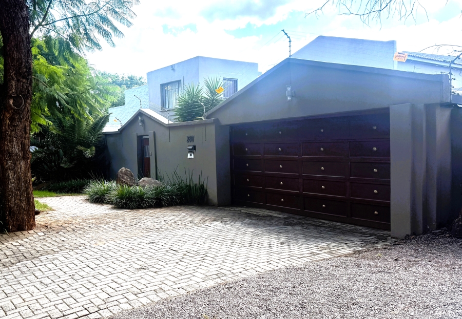 4 Bedroom Property for Sale in Brooklyn Gauteng