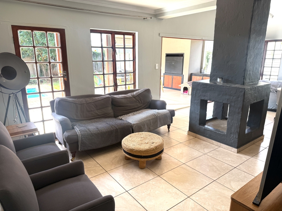4 Bedroom Property for Sale in Brooklyn Gauteng