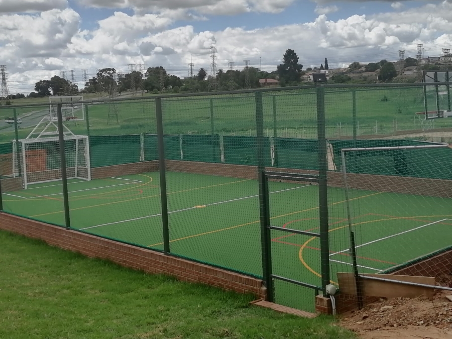 2 Bedroom Property for Sale in Orlando West Gauteng