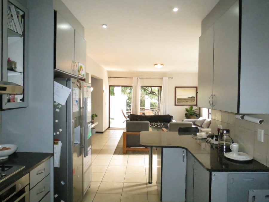 To Let 4 Bedroom Property for Rent in Greenstone Hill Gauteng