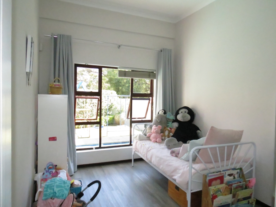 To Let 4 Bedroom Property for Rent in Greenstone Hill Gauteng