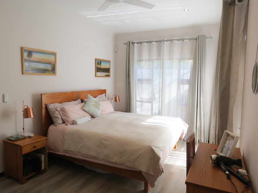 To Let 4 Bedroom Property for Rent in Greenstone Hill Gauteng