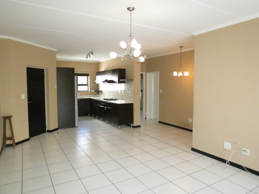 3 Bedroom Property for Sale in Greenstone Hill Gauteng
