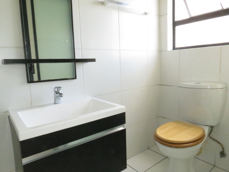 3 Bedroom Property for Sale in Greenstone Hill Gauteng