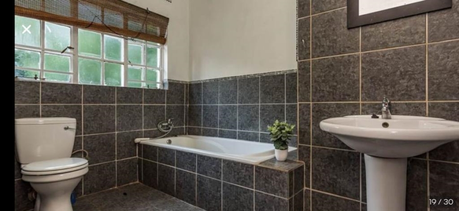 4 Bedroom Property for Sale in Westdene Gauteng