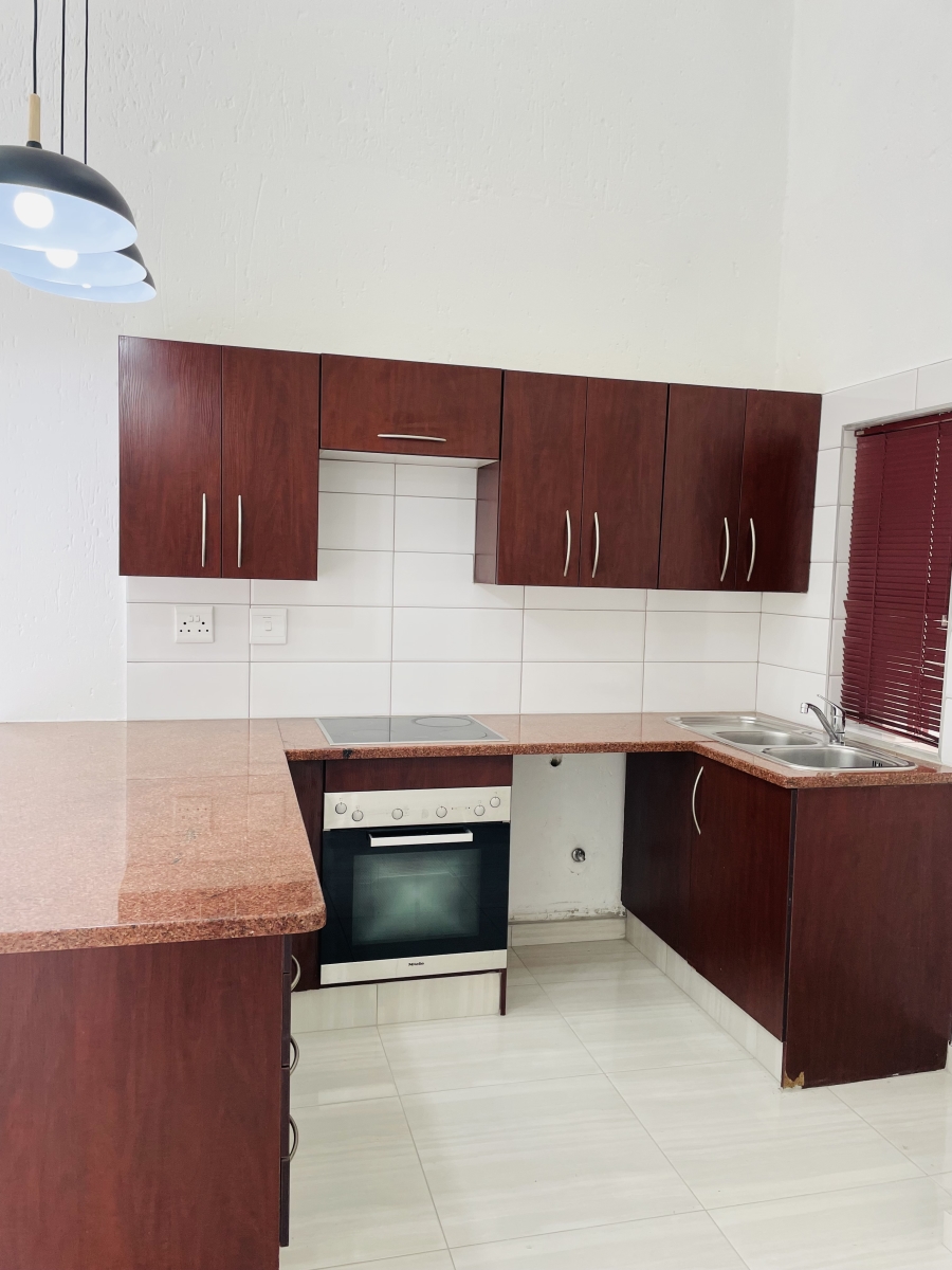 To Let 1 Bedroom Property for Rent in Jackal Creek Golf Estate Gauteng