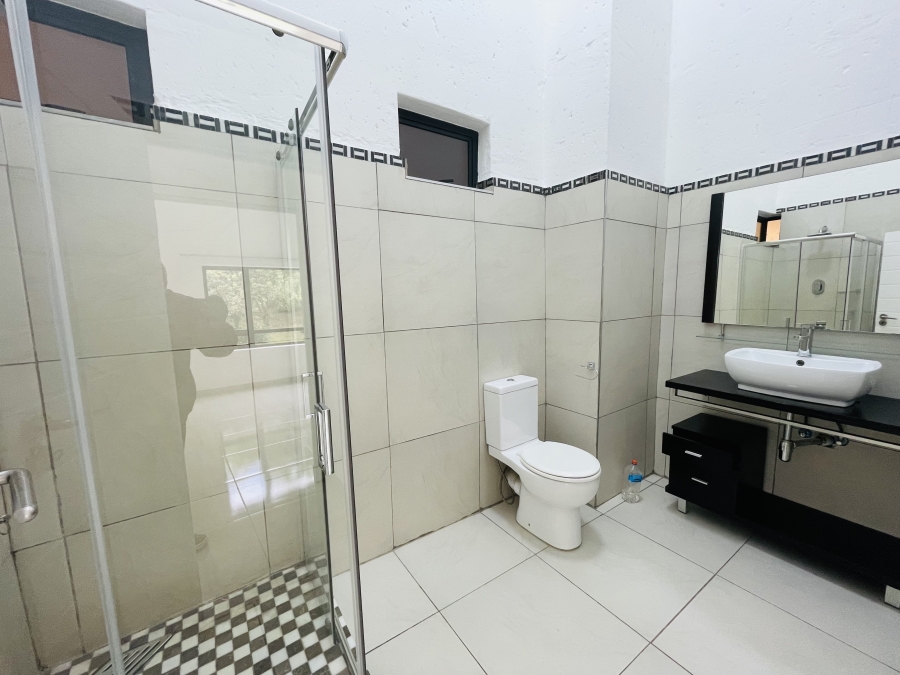 To Let 1 Bedroom Property for Rent in Jackal Creek Golf Estate Gauteng