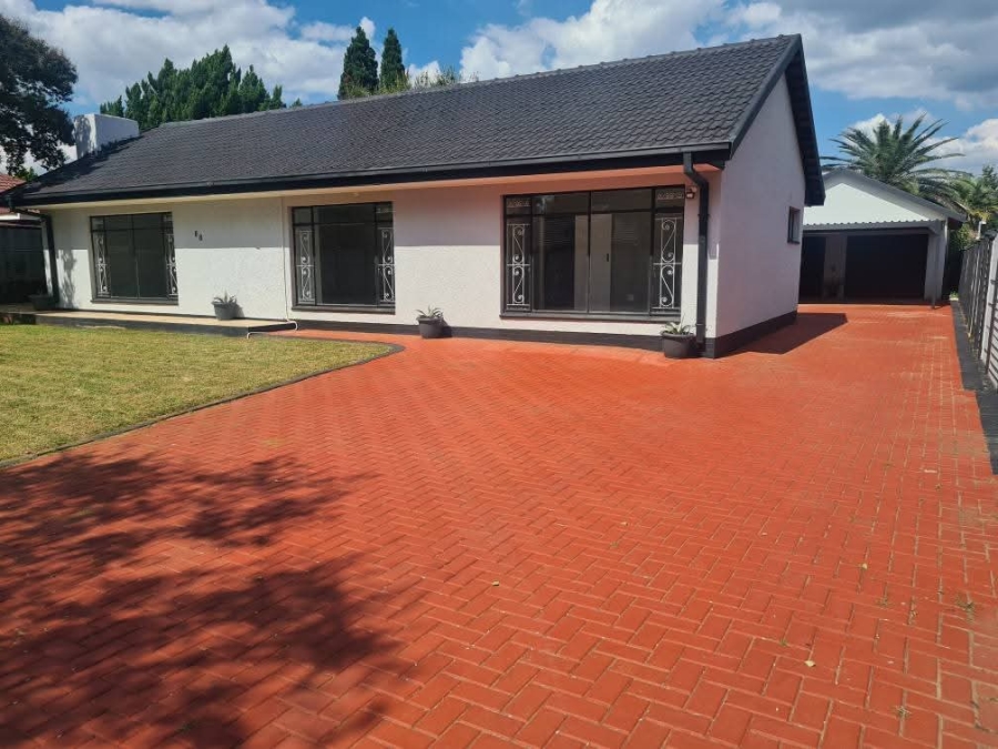4 Bedroom Property for Sale in Risiville Gauteng