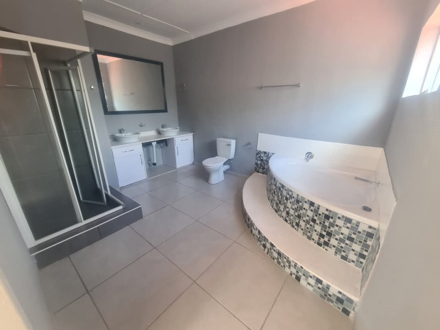 4 Bedroom Property for Sale in Risiville Gauteng