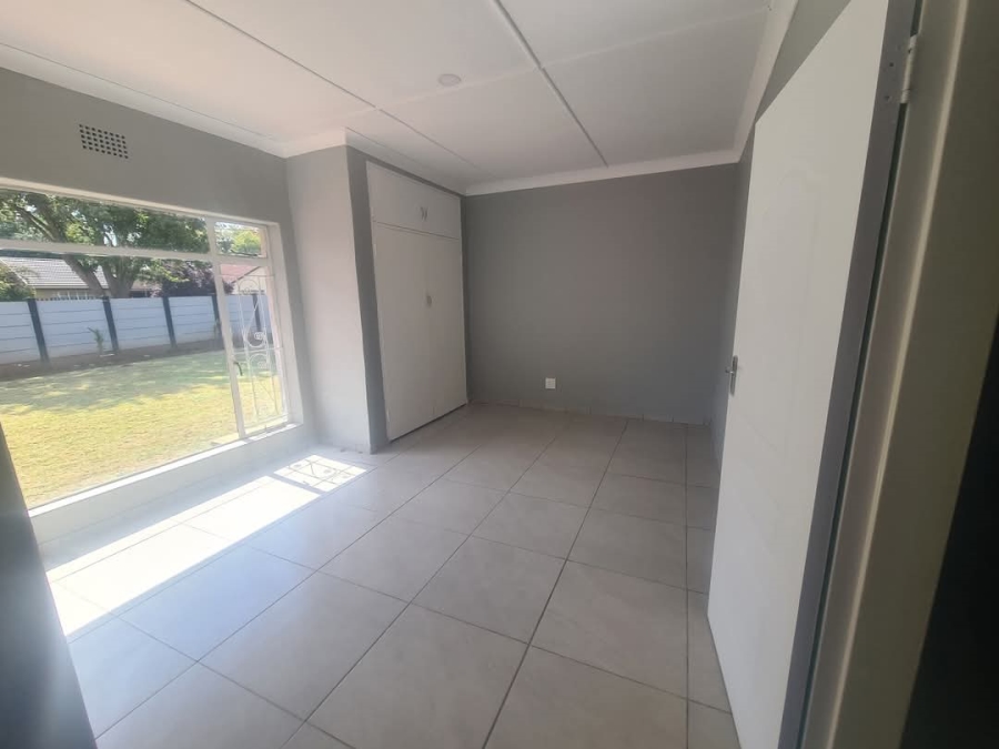4 Bedroom Property for Sale in Risiville Gauteng