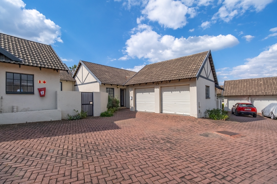 3 Bedroom Property for Sale in Sundowner Gauteng