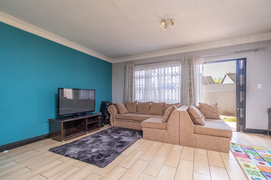 3 Bedroom Property for Sale in Sundowner Gauteng