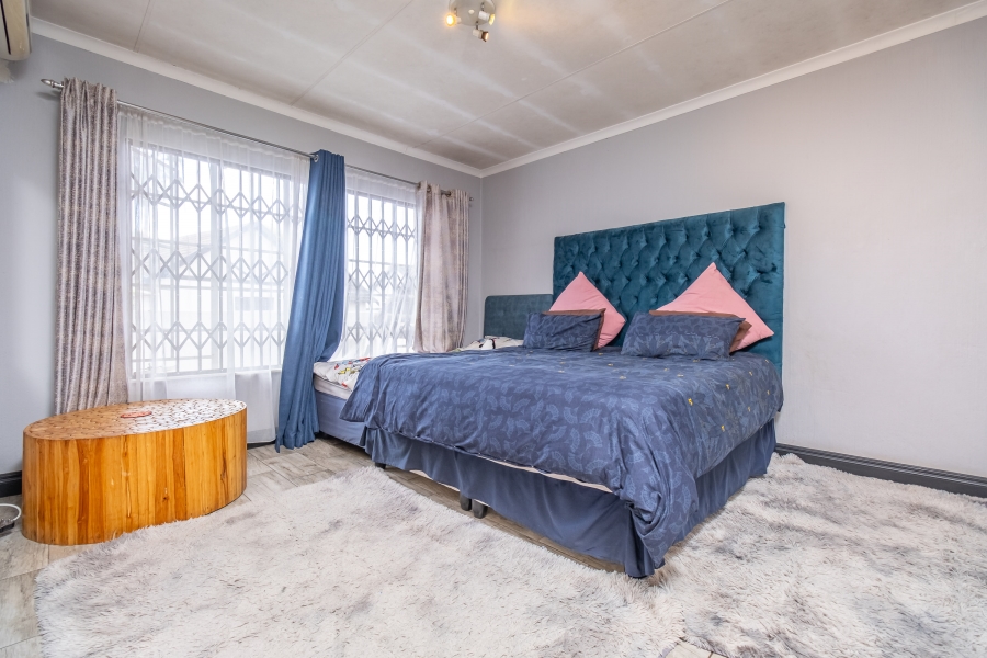 3 Bedroom Property for Sale in Sundowner Gauteng
