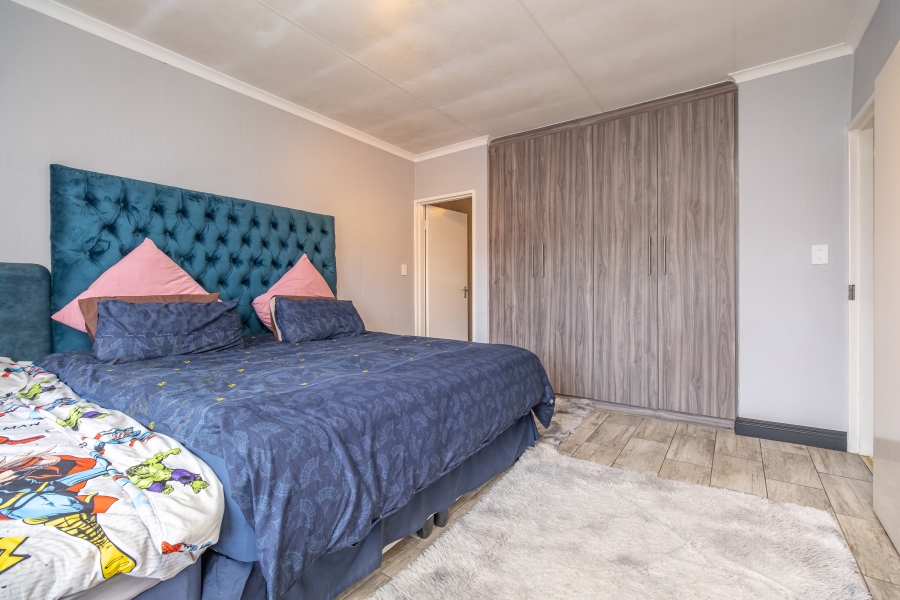 3 Bedroom Property for Sale in Sundowner Gauteng