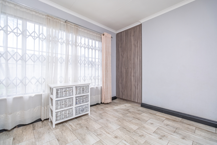 3 Bedroom Property for Sale in Sundowner Gauteng