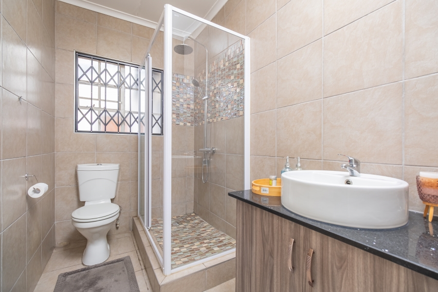 3 Bedroom Property for Sale in Sundowner Gauteng