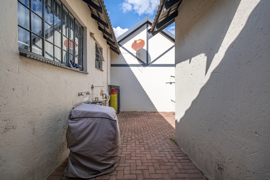 3 Bedroom Property for Sale in Sundowner Gauteng