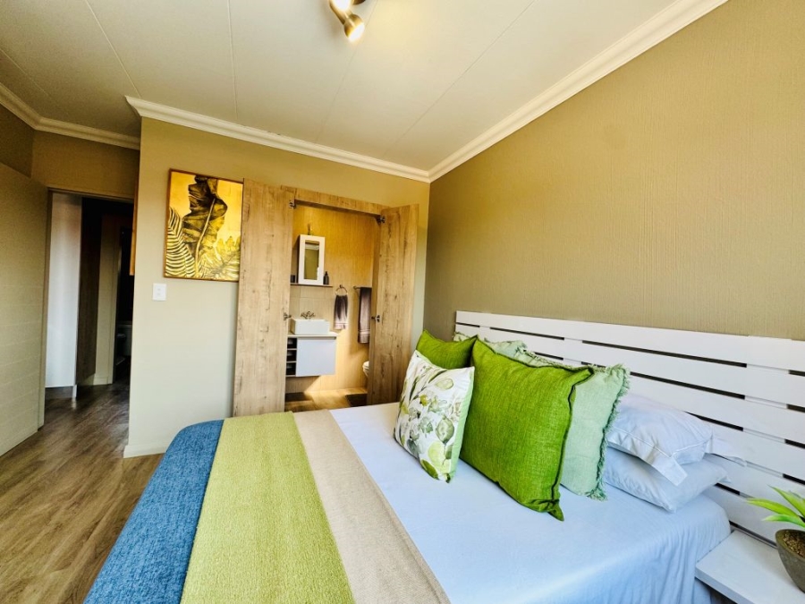 3 Bedroom Property for Sale in Roodepark Eco Estate Gauteng