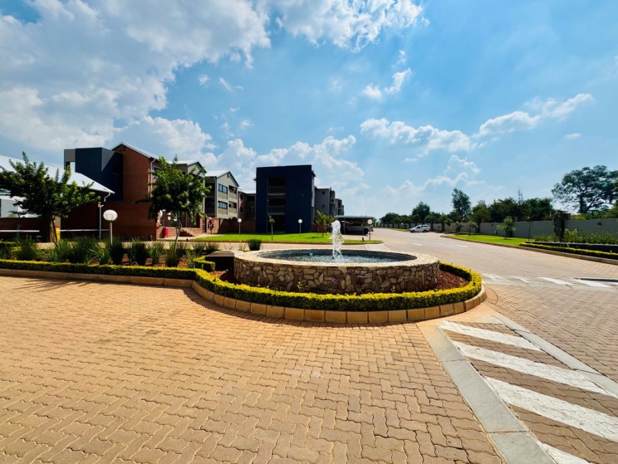2 Bedroom Property for Sale in Roodepark Eco Estate Gauteng