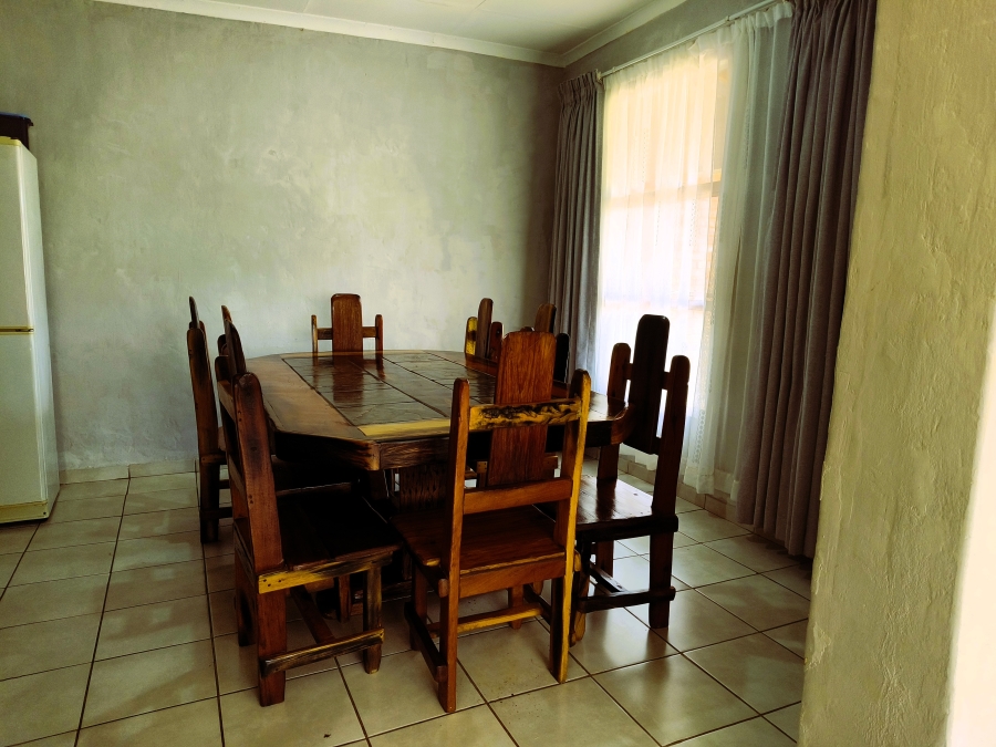 4 Bedroom Property for Sale in Firolaz AH Gauteng