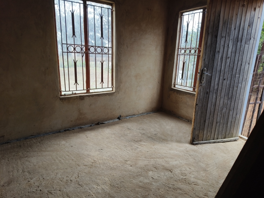 4 Bedroom Property for Sale in Firolaz AH Gauteng