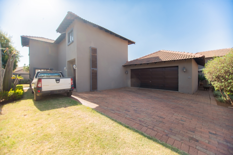 3 Bedroom Property for Sale in Sinoville Gauteng