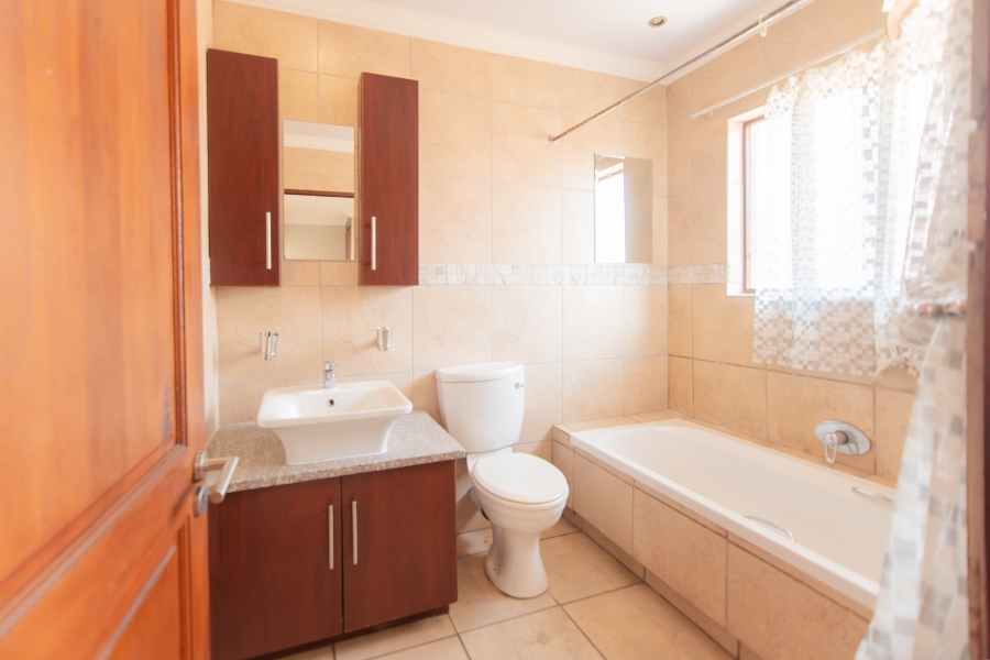 3 Bedroom Property for Sale in Sinoville Gauteng