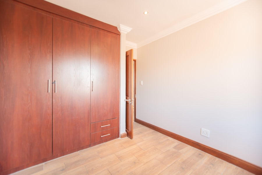 3 Bedroom Property for Sale in Sinoville Gauteng