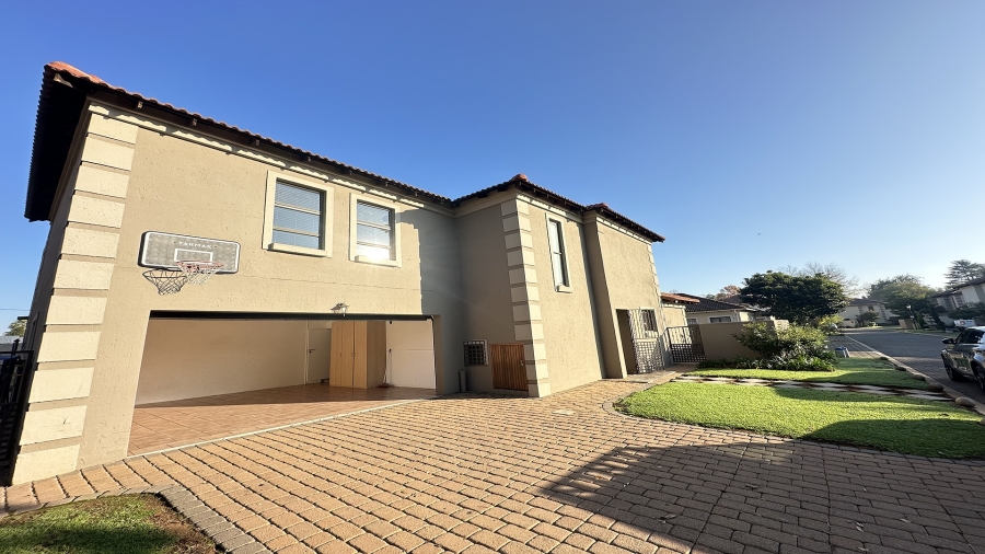 3 Bedroom Property for Sale in Rynfield Gauteng